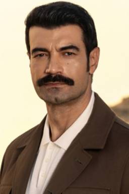 Murat Ünalmış