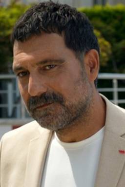 Bülent İnal