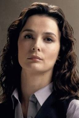 Büşra Develi