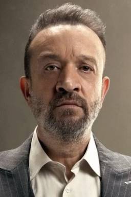 Şener Savaş