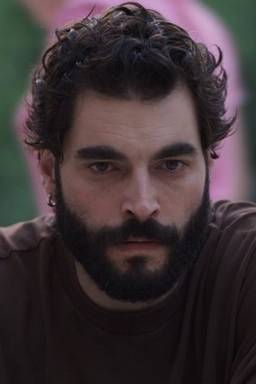 Akın Akınözü